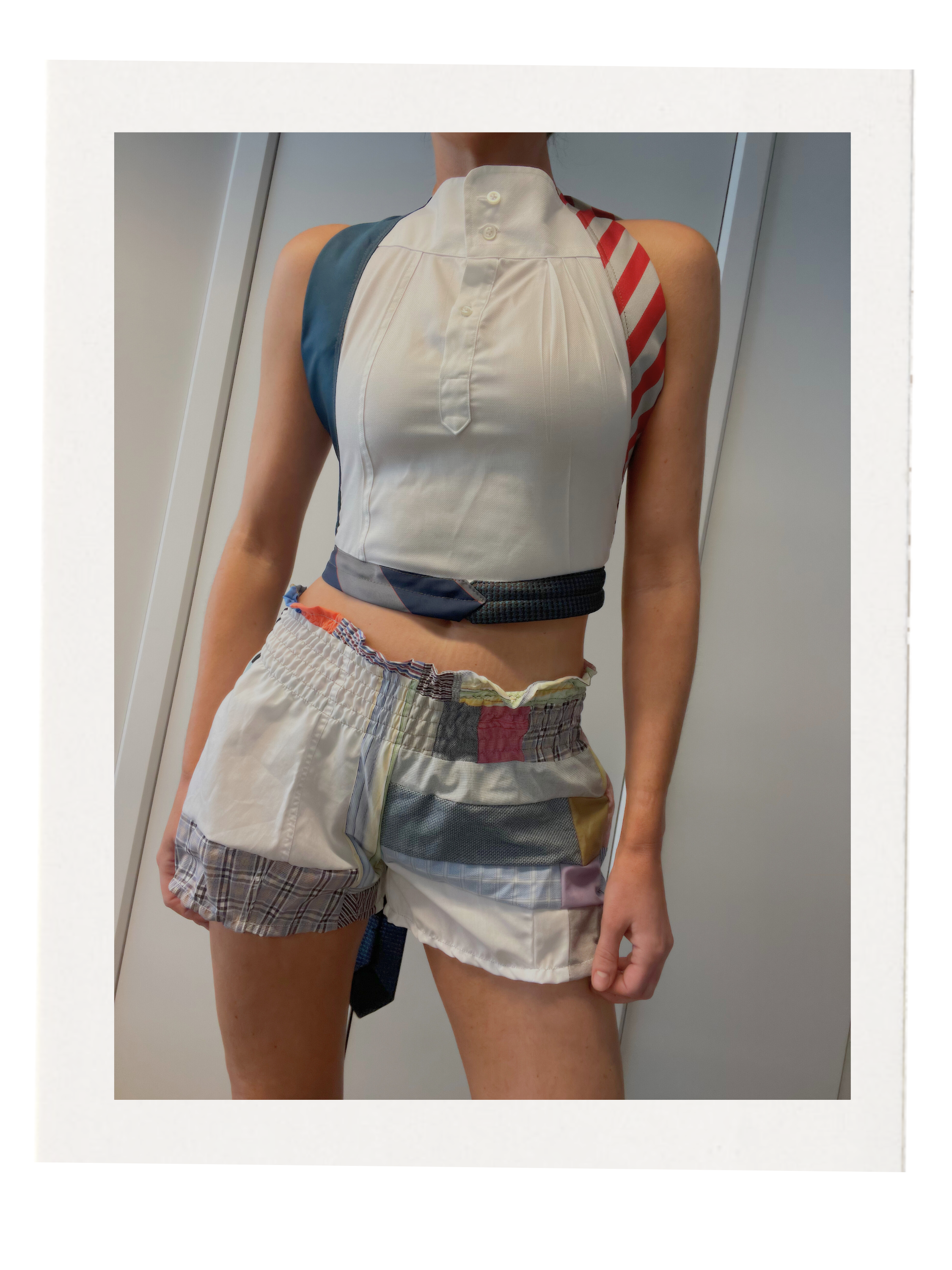 SHIRRED SHORTS / 2932. / S