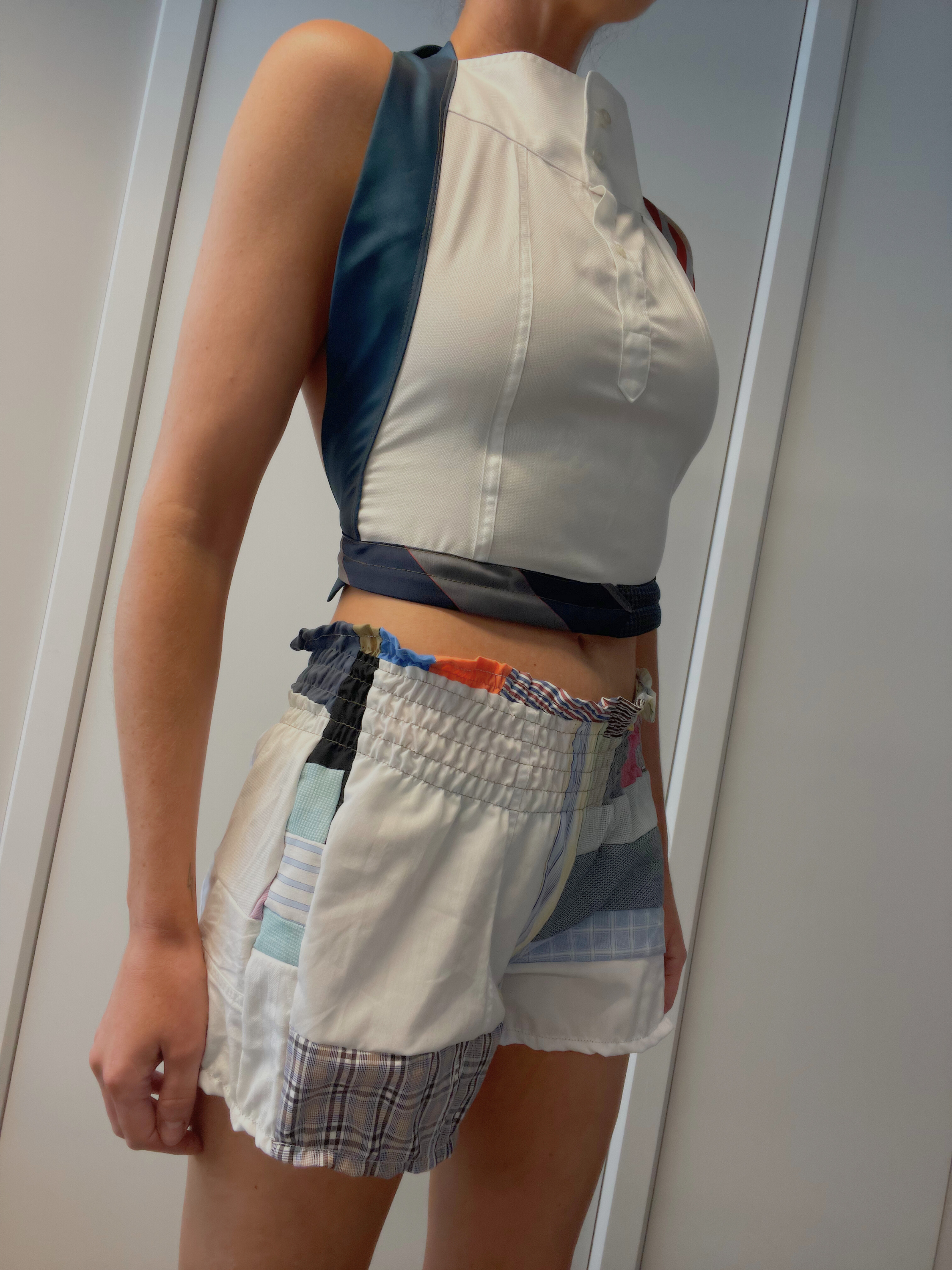 SHIRRED SHORTS / 2932. / S