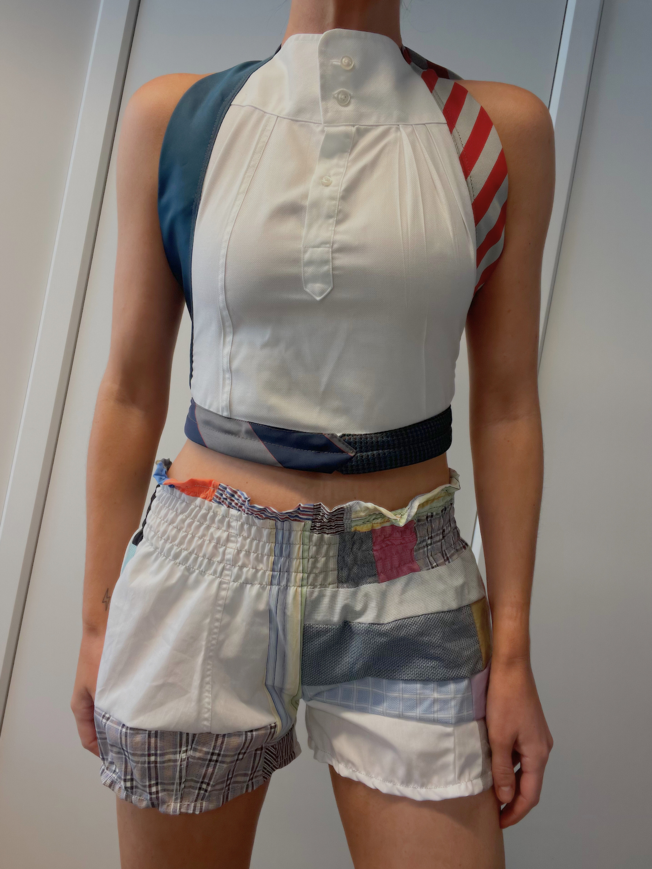 SHIRRED SHORTS / 2932. / S