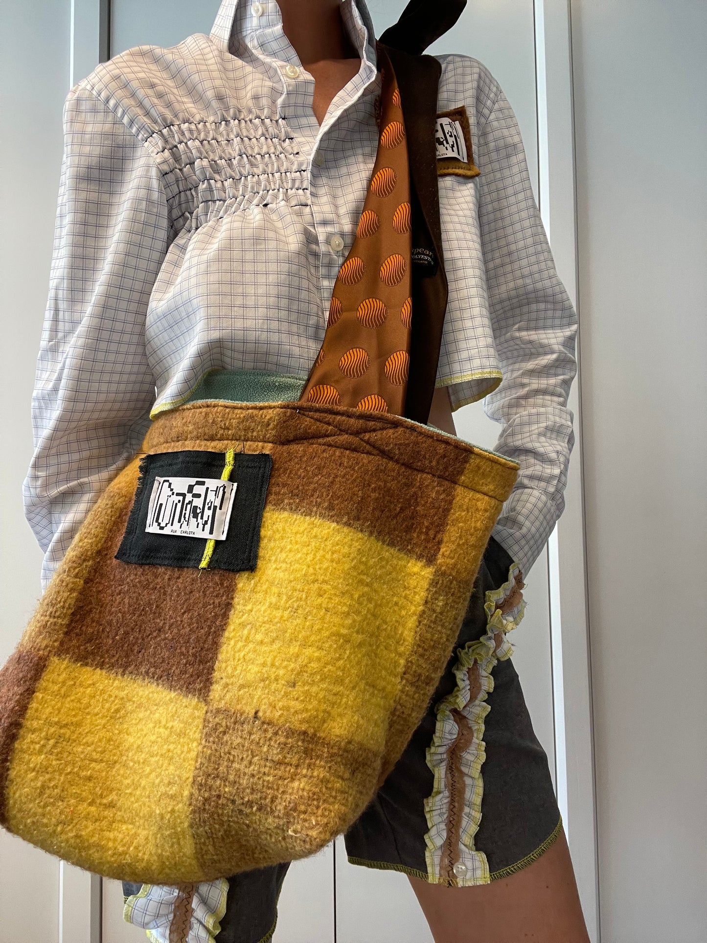 BAG / 1843.