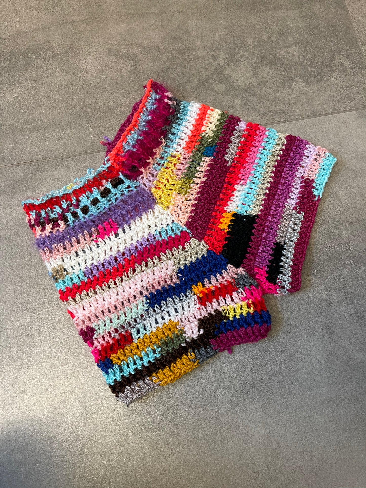 CROCHET SCRAP SHORTS / 1833. / (MADE TO ORDER)