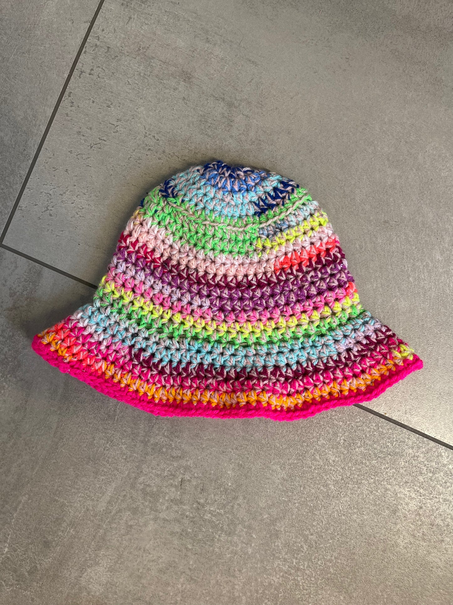 CROCHET HAT / 1764. / (S)