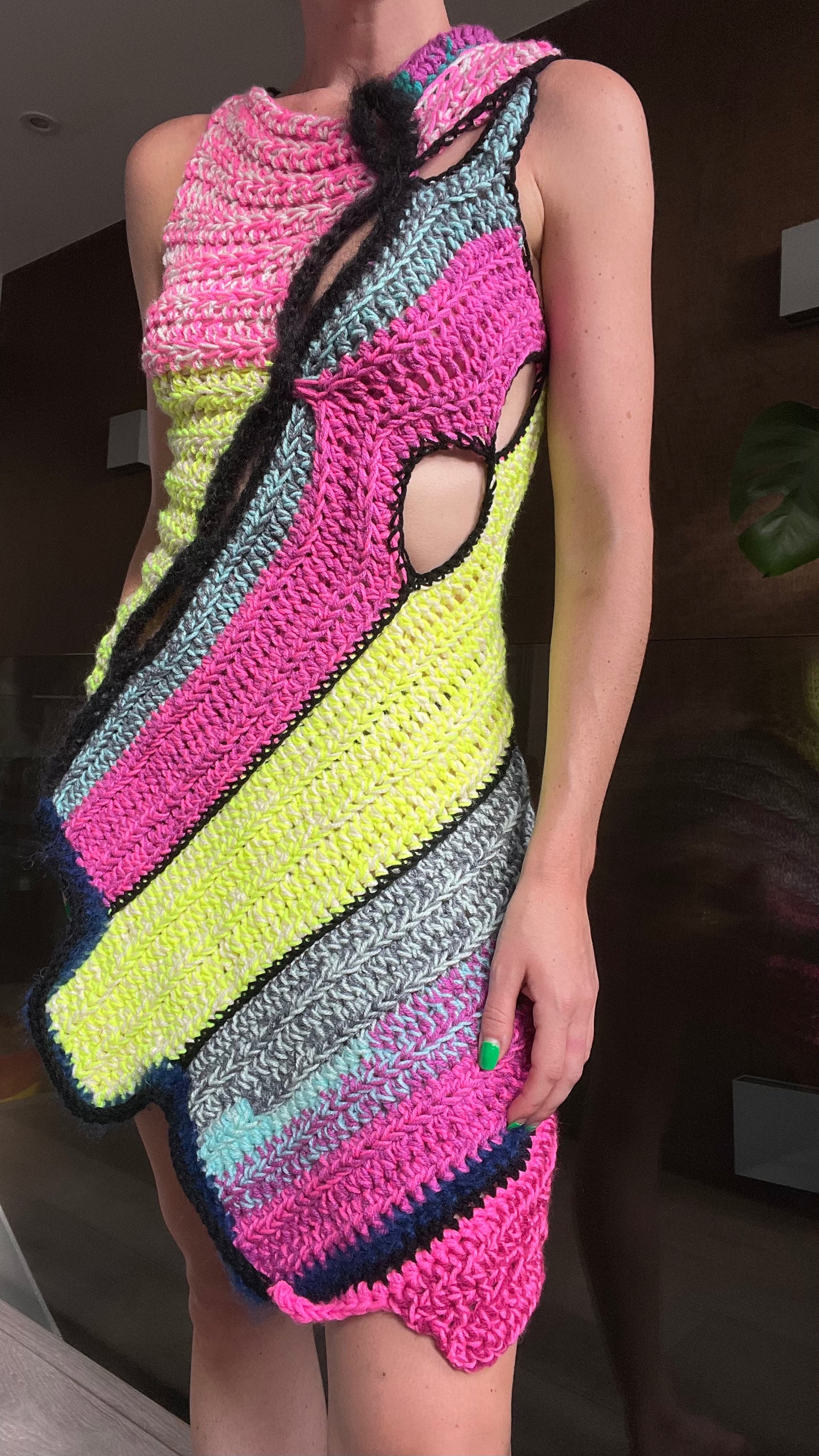 CROCHET DRESS / 1835. / (S)