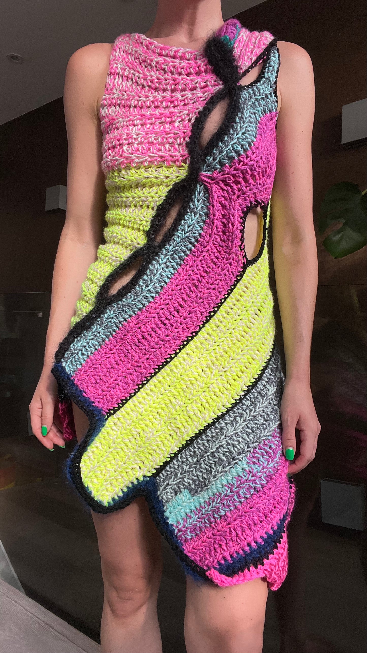 CROCHET DRESS / 1835. / (S)