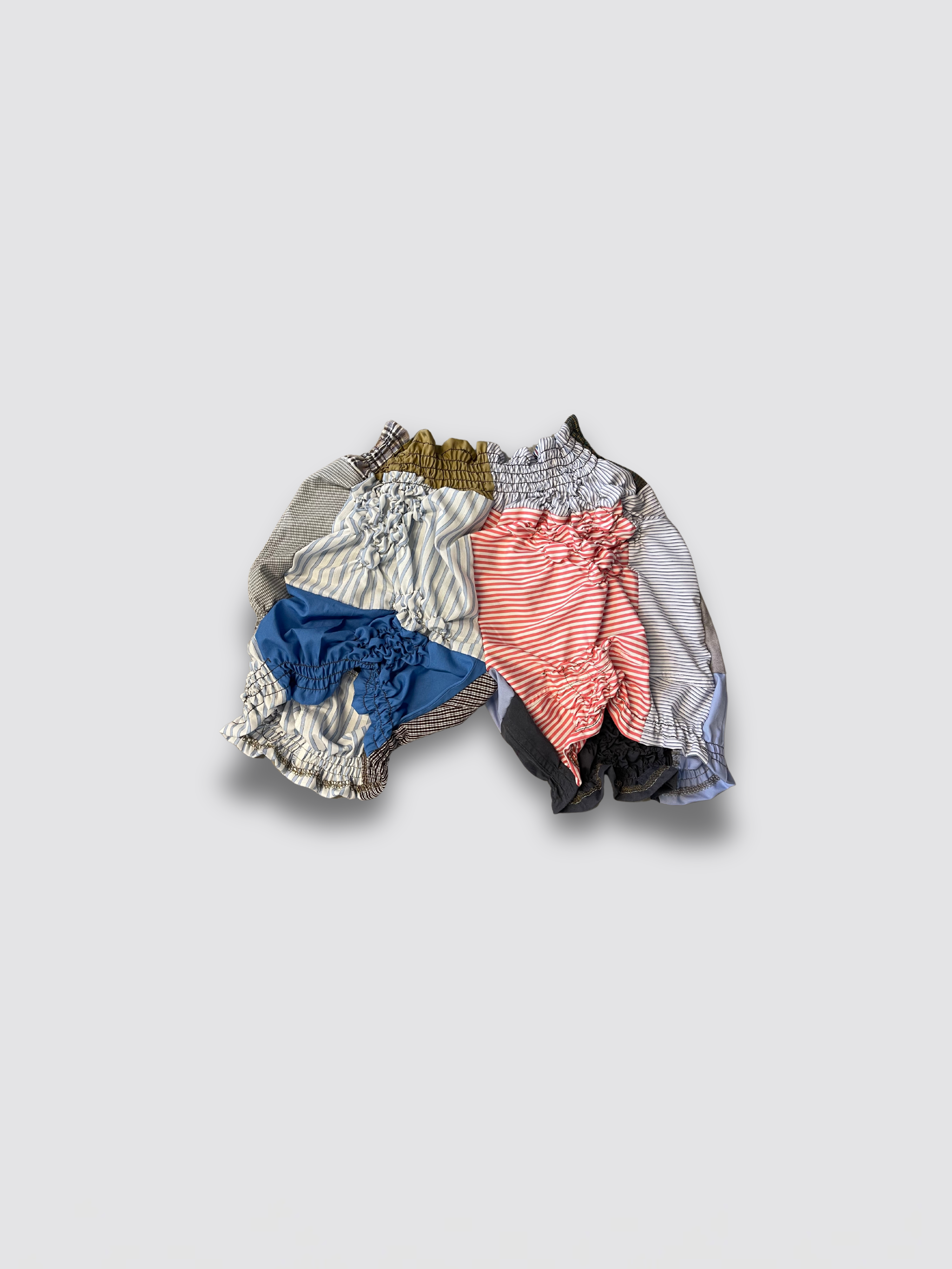 SHIRRED SHORTS / 2899. / S