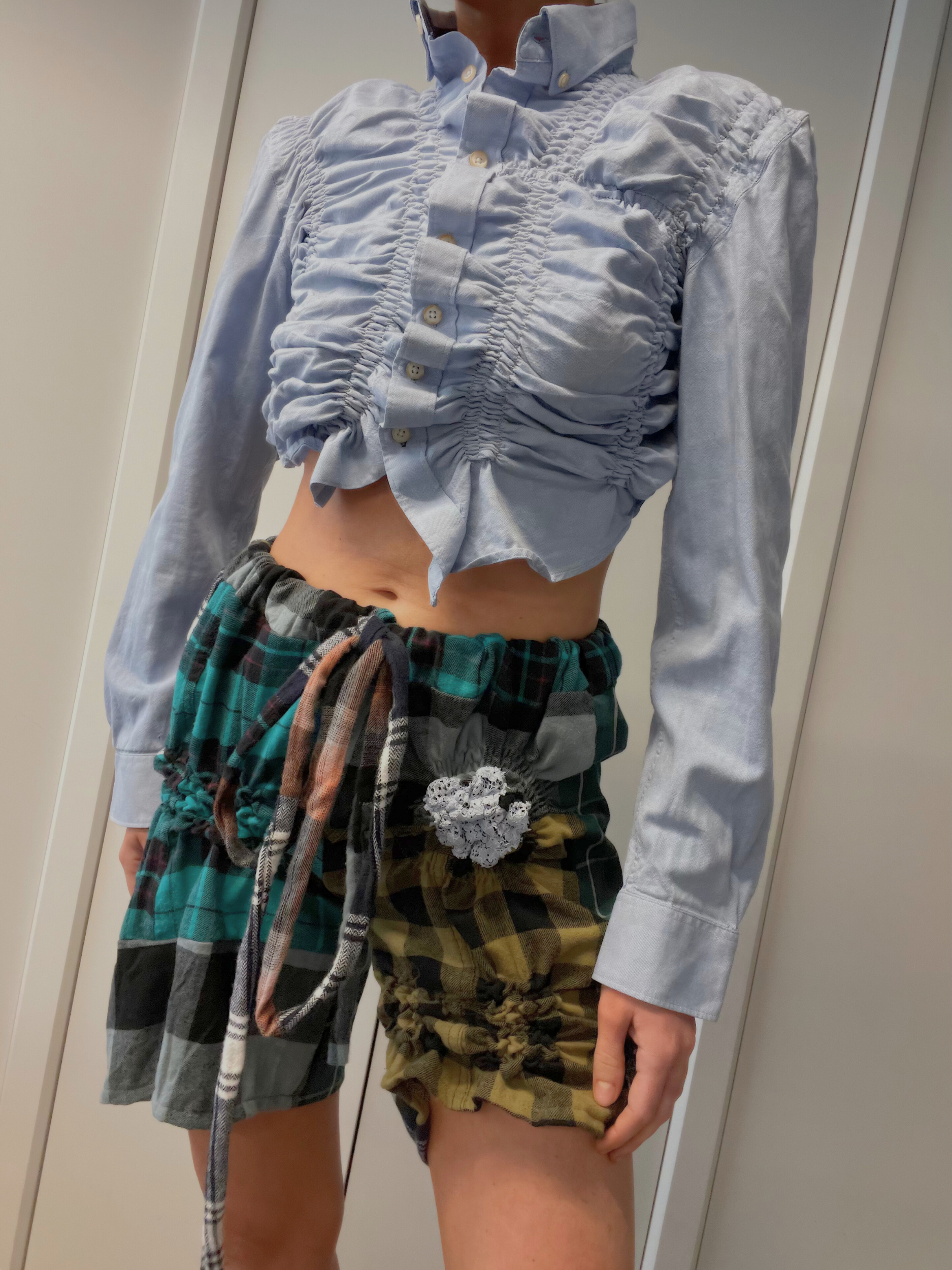 ASYMMETRIC SHIRRED SHORTS / 2951. / S