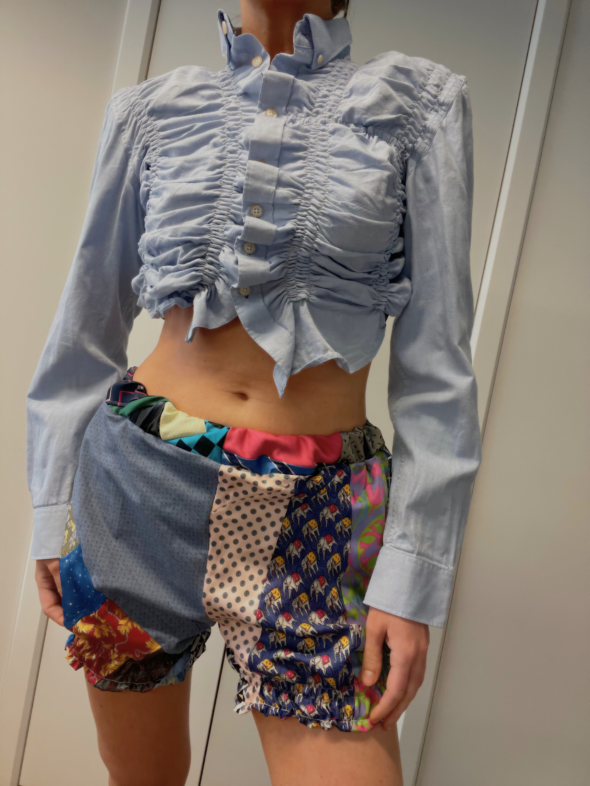SHIRRED NECK TIE SHORTS / 2949. / S