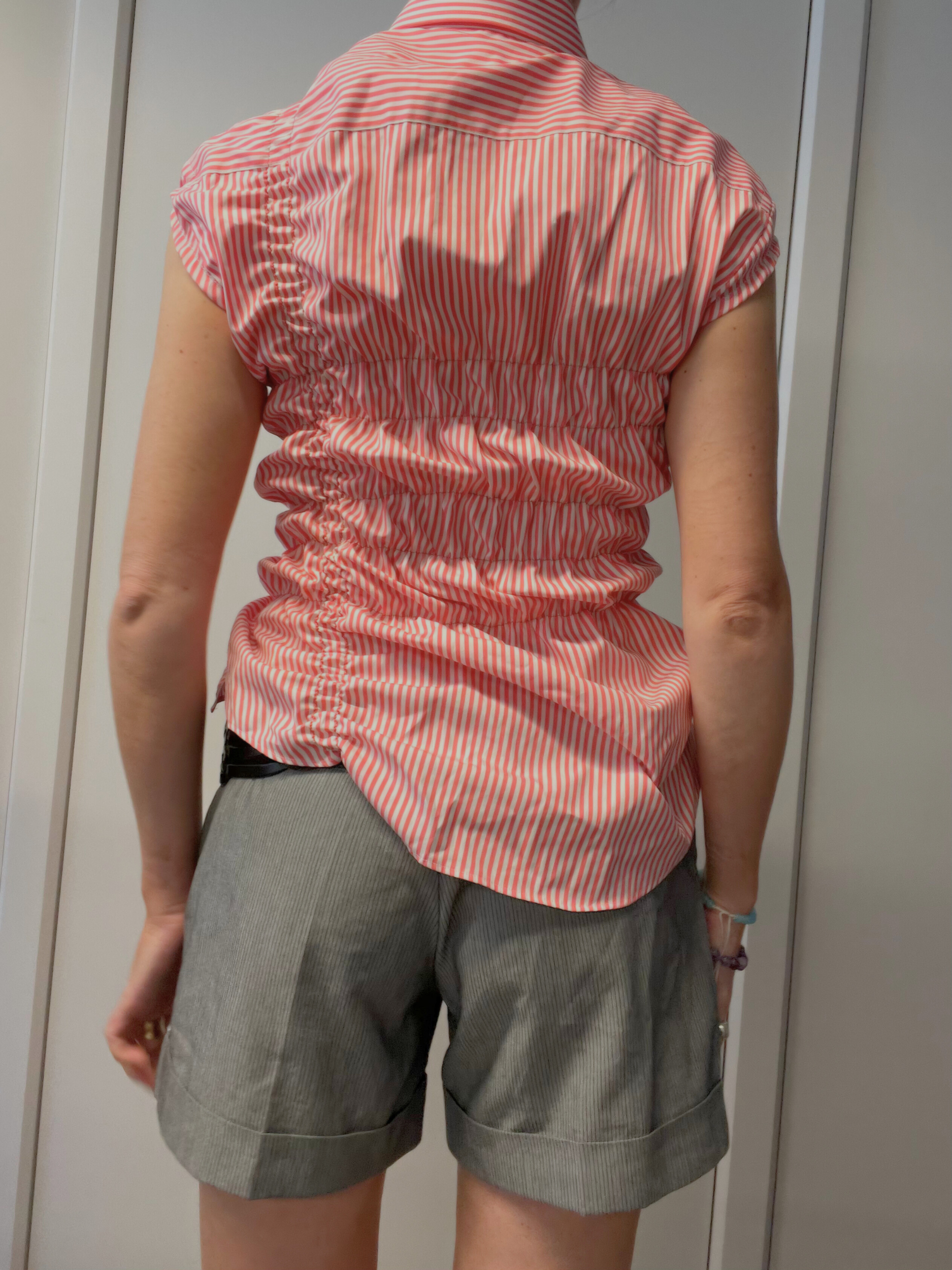 SHIR(R)T / 2850. / XS