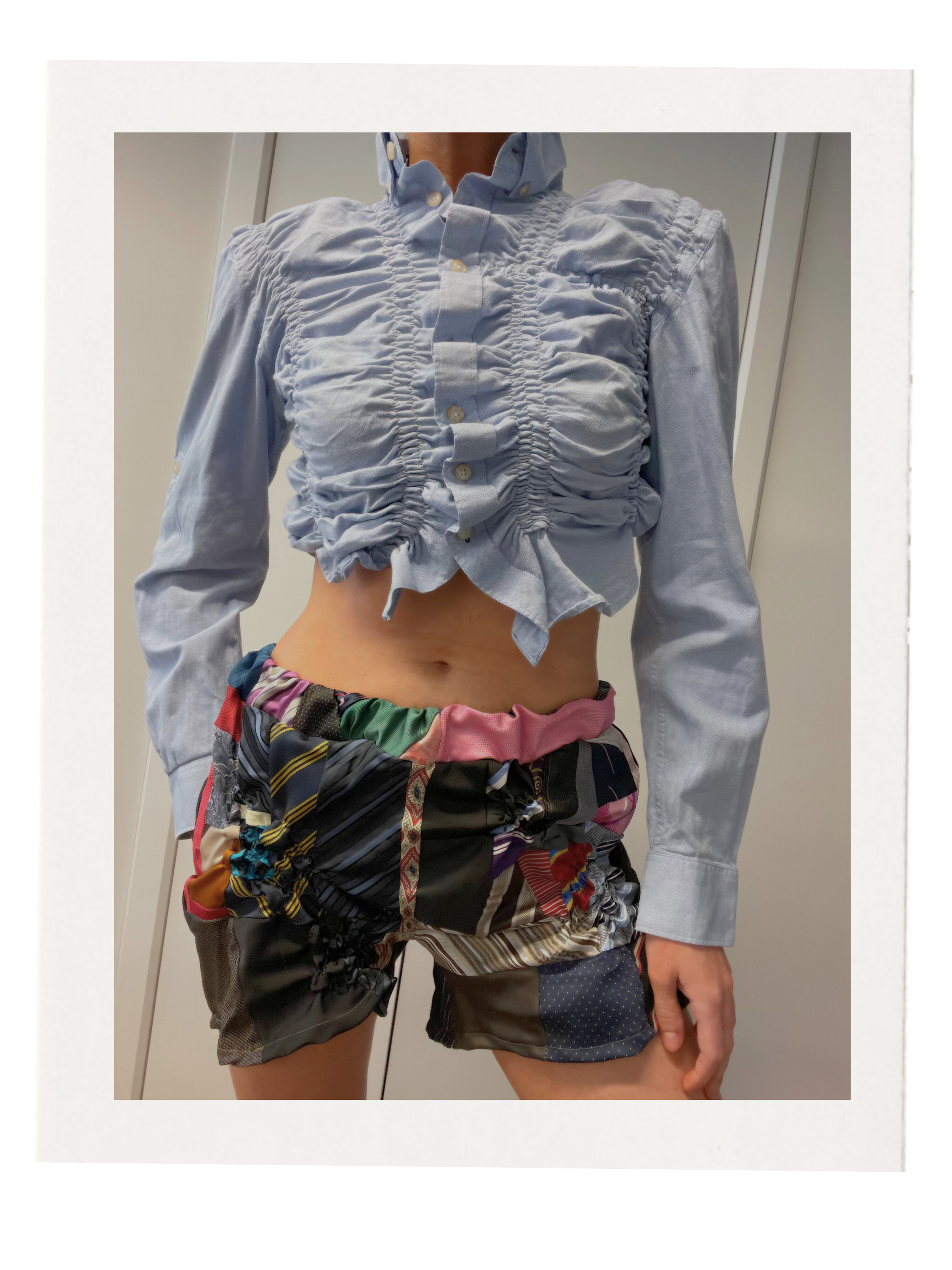 SHIRRED NECK TIE SHORTS / 2953. / S