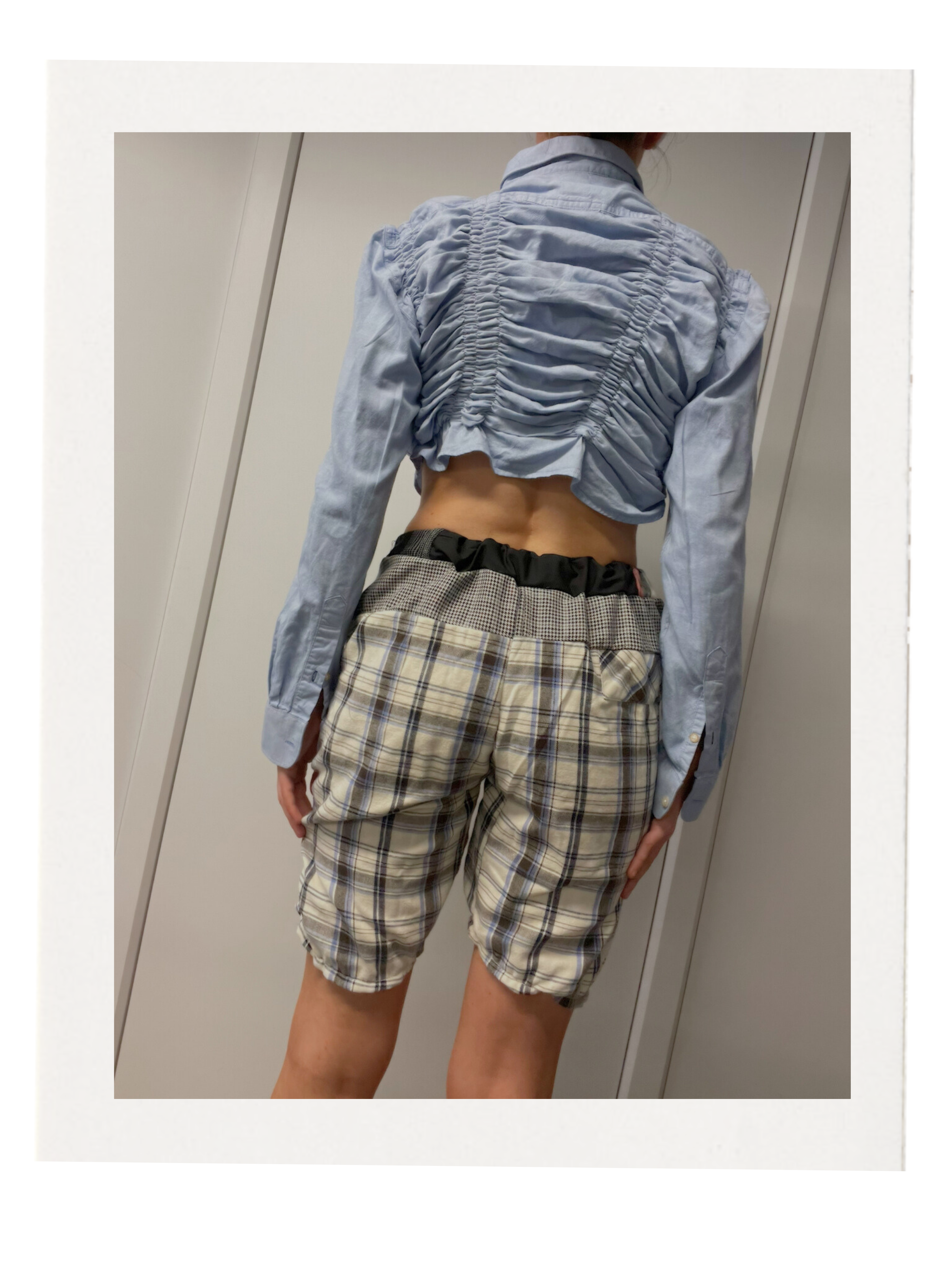 SHIRRED SHORTS / 3045. / S