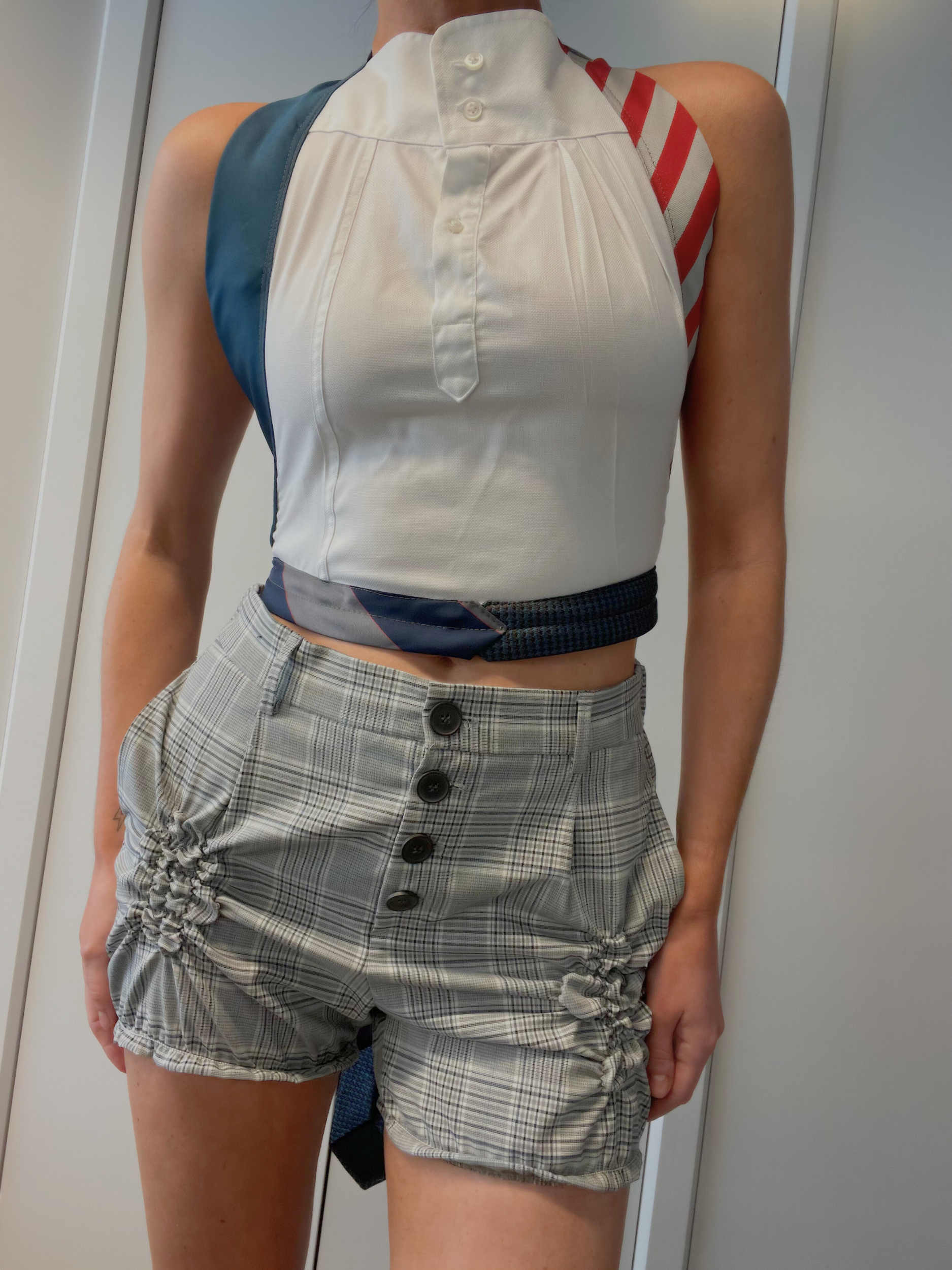 SHIRRED SHORTS / 2939. / XS