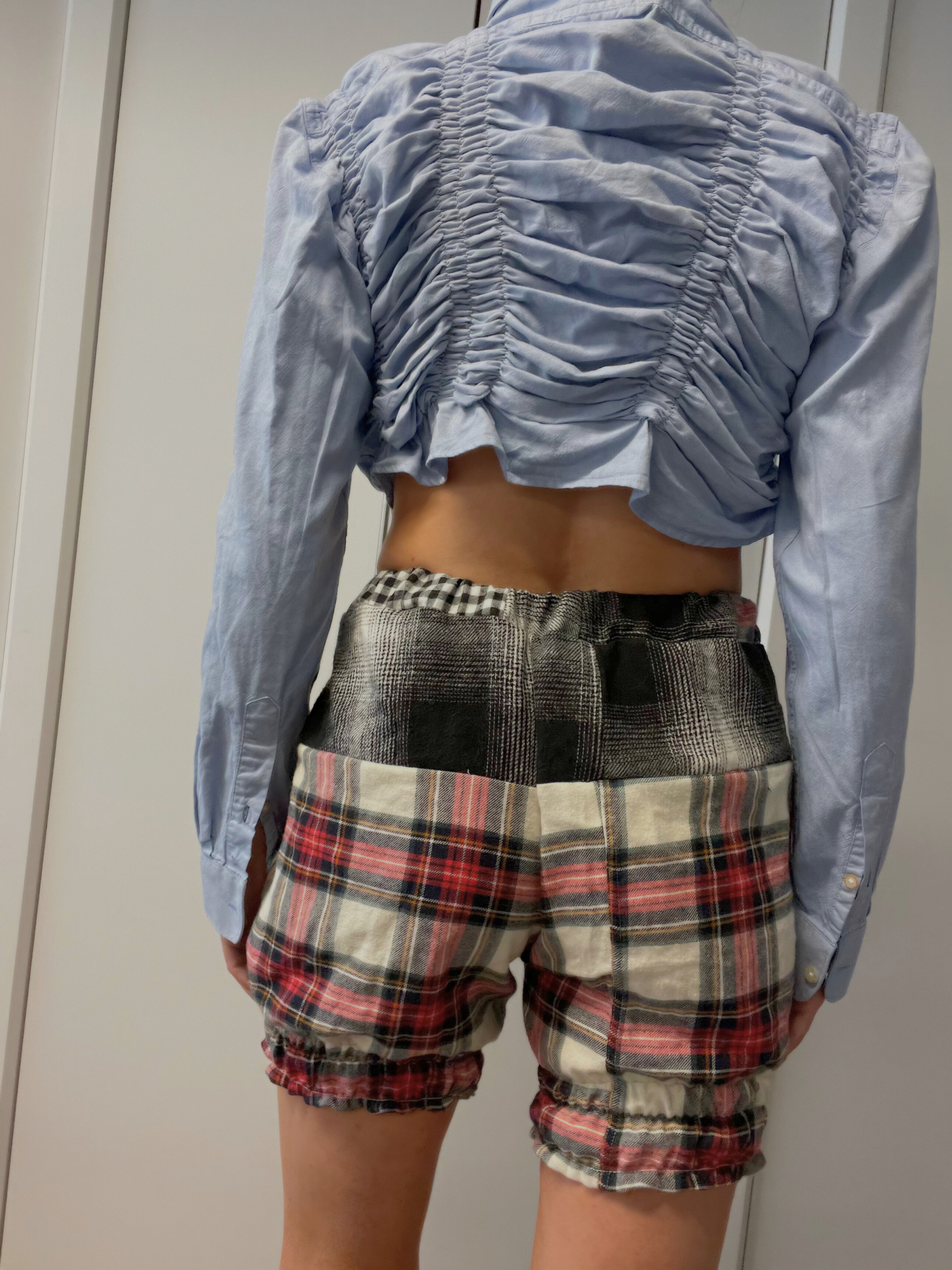 SHIRRED SHORTS / 2950. / S